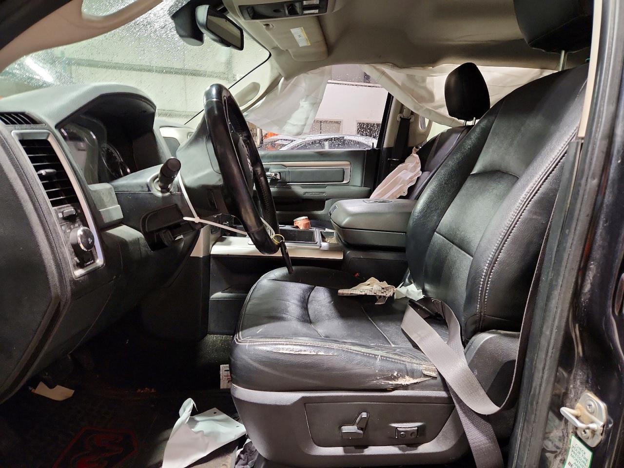 2015 Dodge RAM 1500 SLT