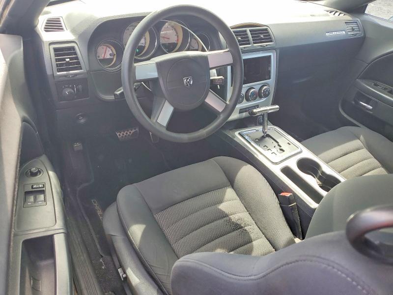 2010 Dodge Challenger se