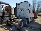 2019 Freightliner Cascadia 126 Semi Truck