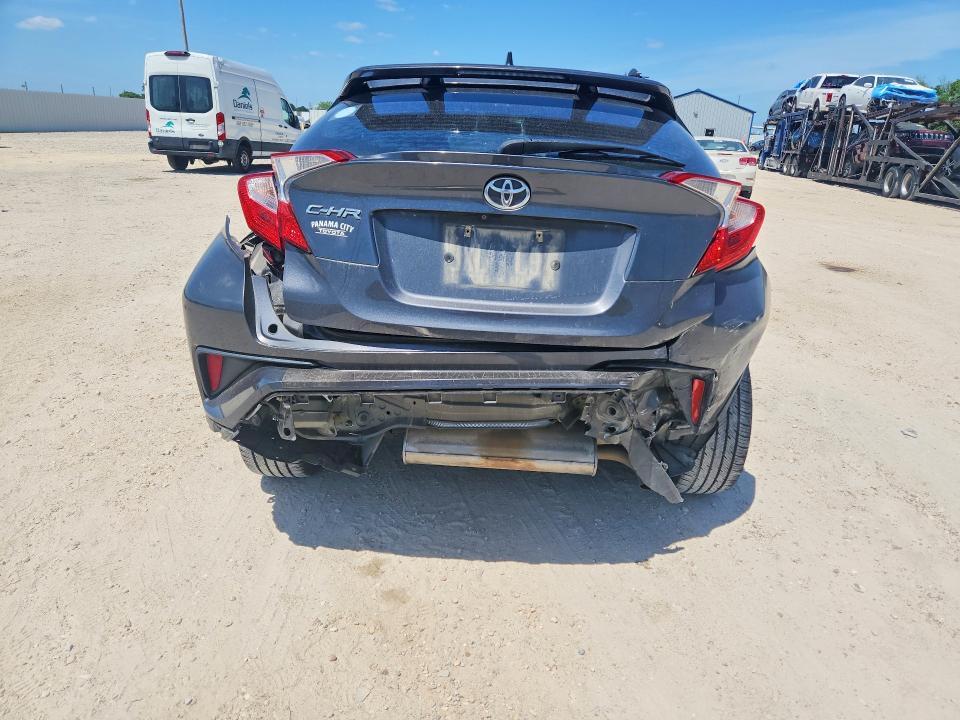 2018 Toyota C-hr xle
