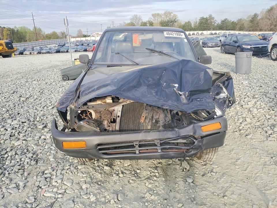 1989 Toyota Pickup Base
