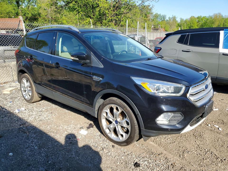 2019 Ford Escape Titanium