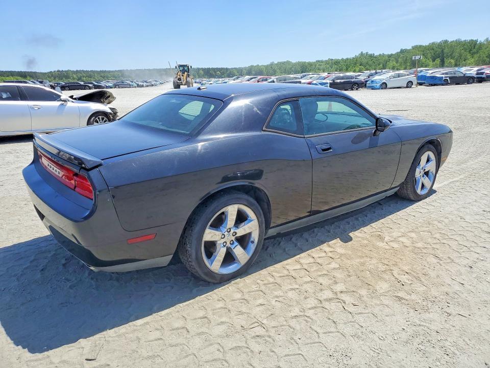 2009 Dodge Challenger r