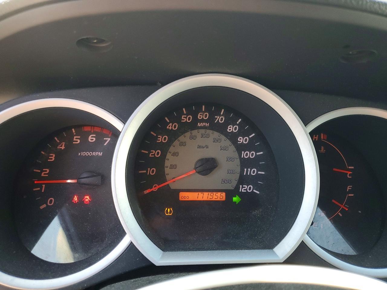 2011 Toyota Tacoma Prerunner V6