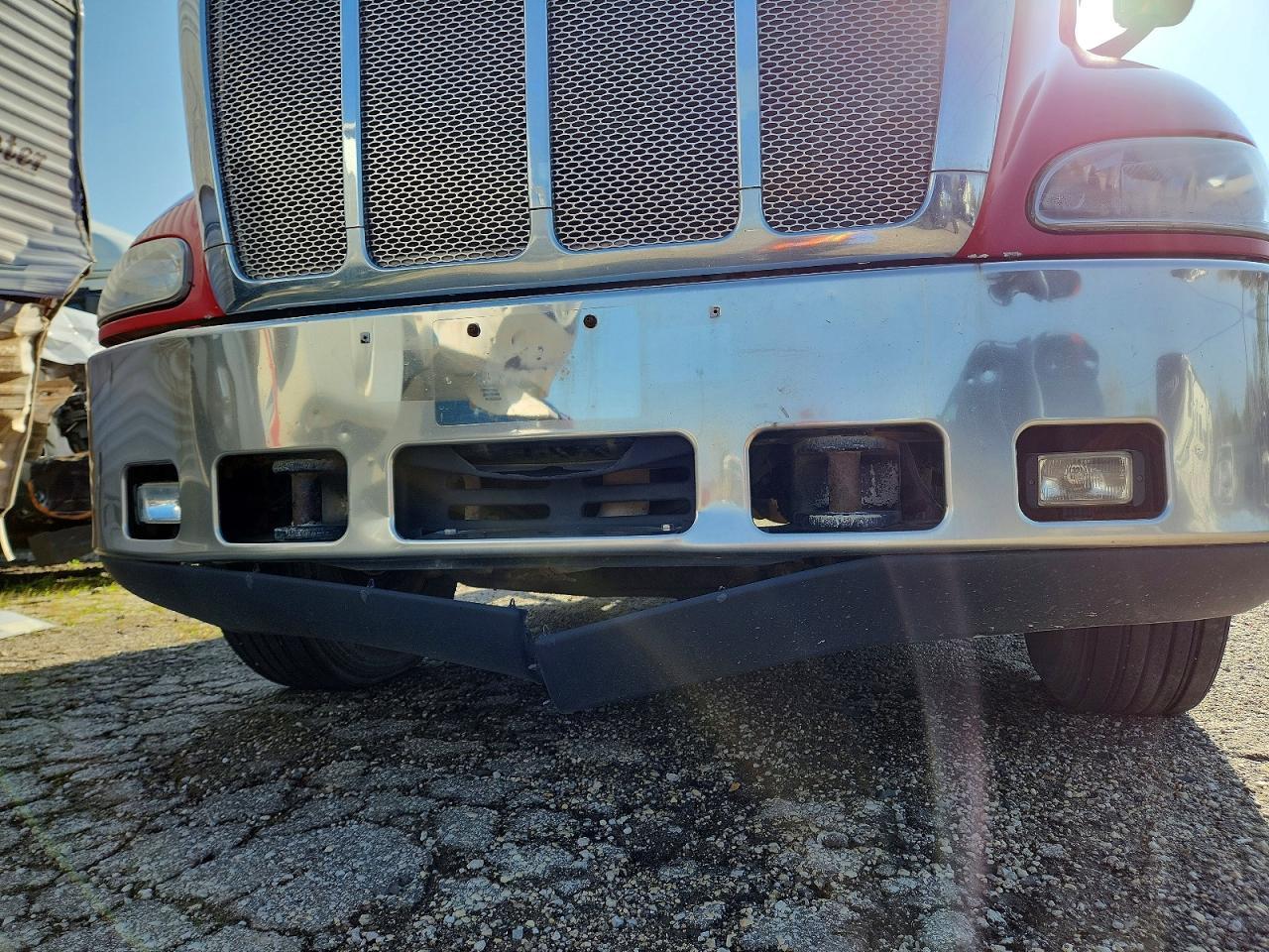 2007 Peterbilt 387 Semi Truck