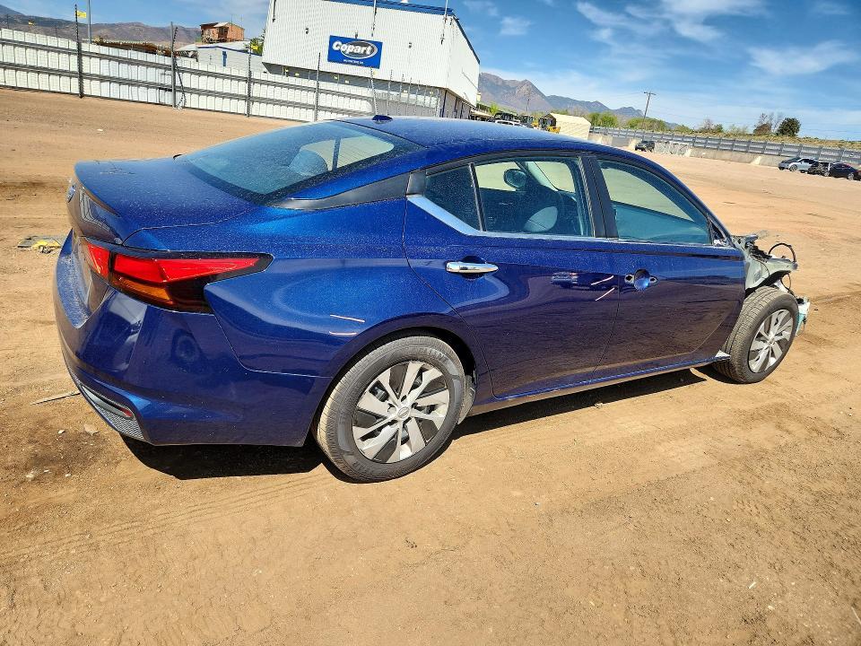 2020 Nissan Altima s