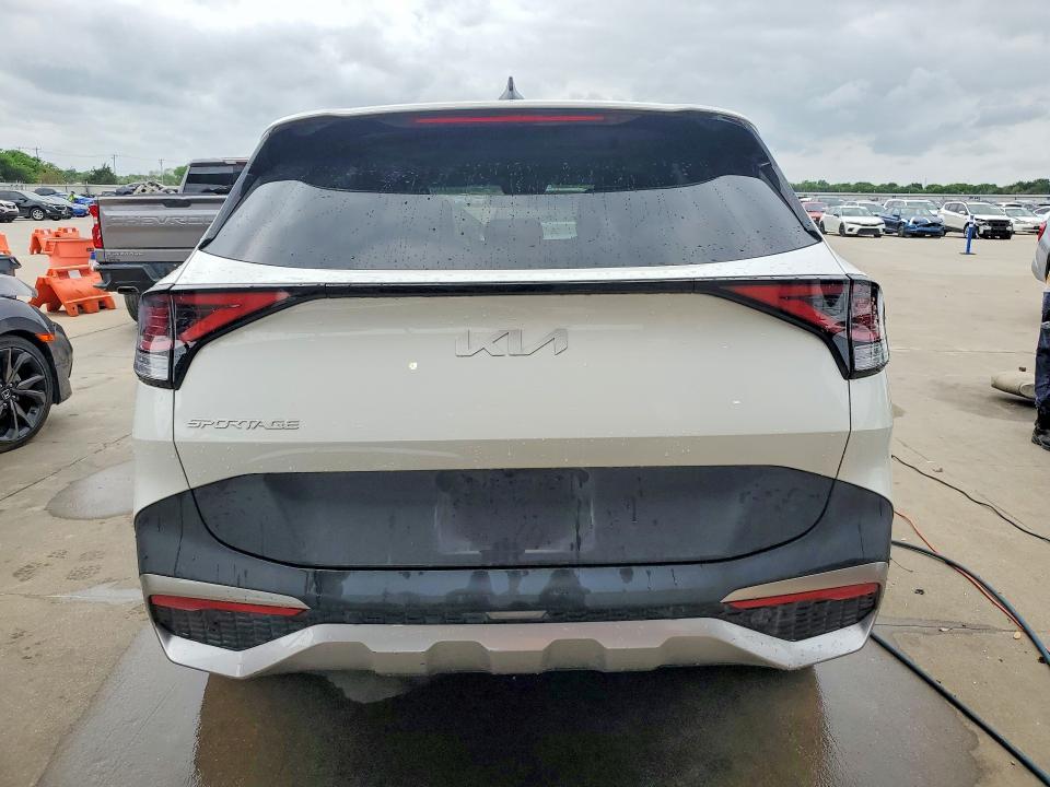 2024 KIA Sportage lx