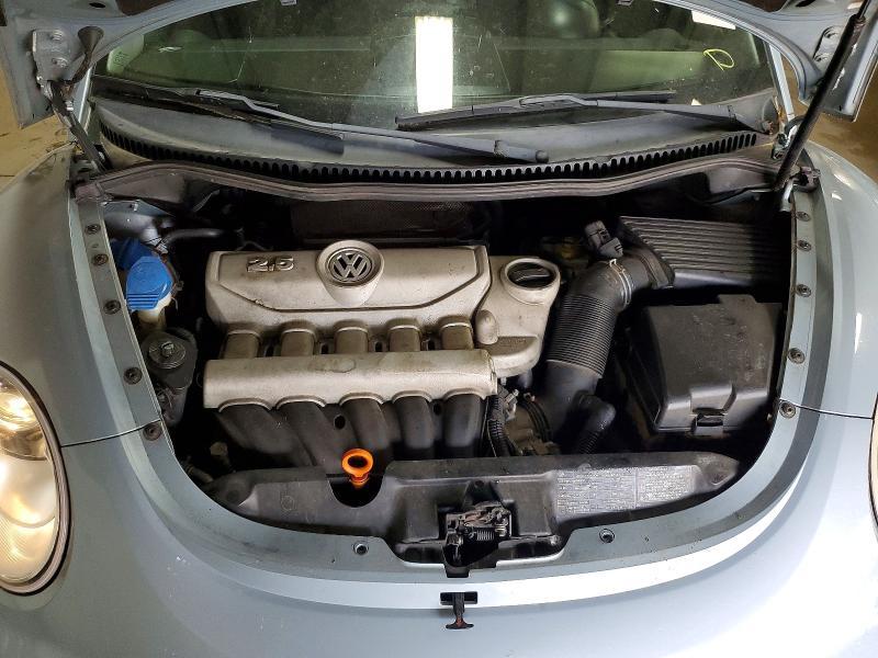 2009 Volkswagen New Beetle s