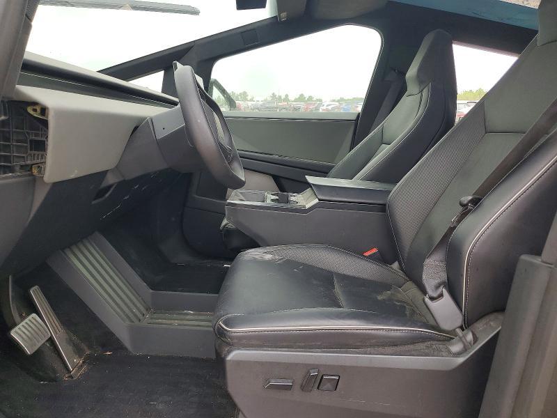 2024 Tesla Cybertruck