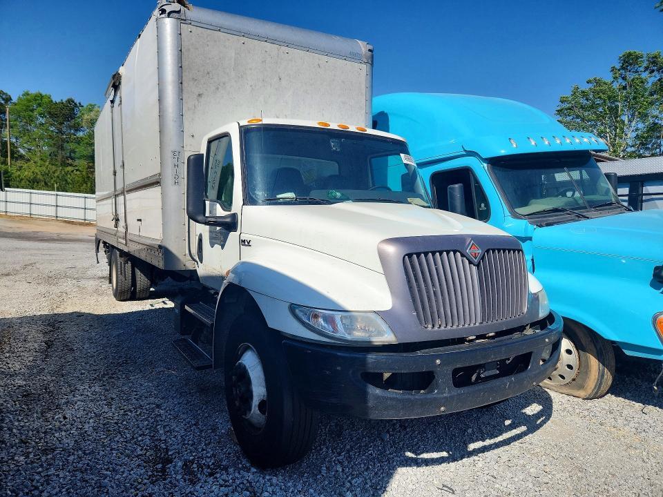 2022 International Mv607 box Truck