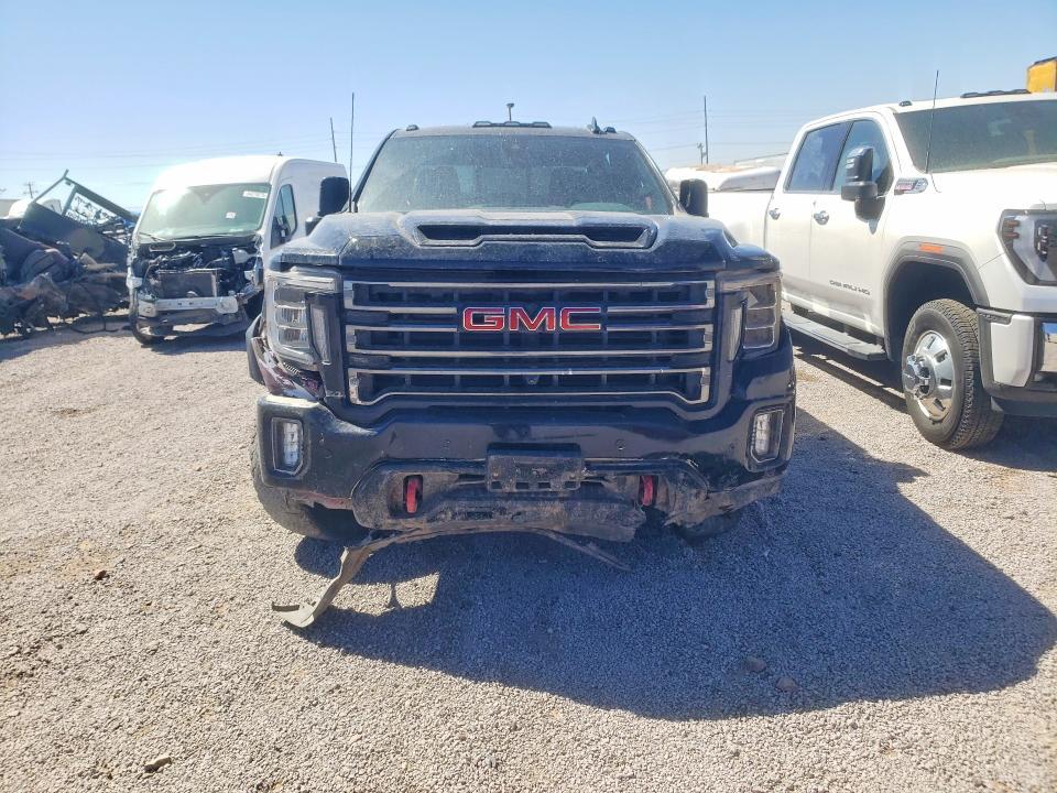 2023 GMC Sierra