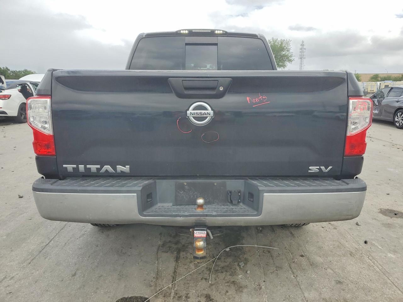 2017 Nissan Titan S