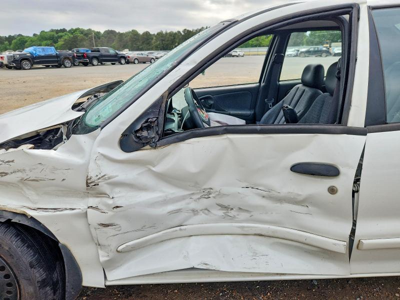 2002 Chevrolet Cavalier Base
