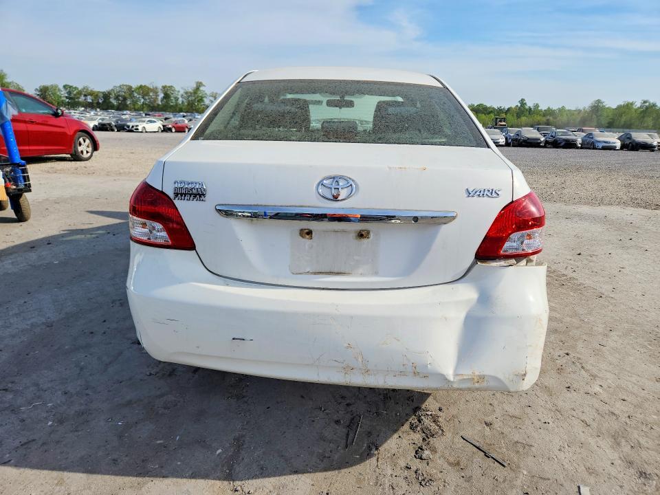 2009 Toyota Yaris Base