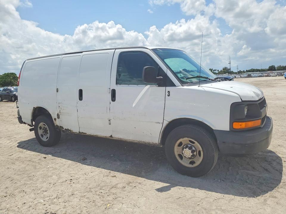 2012 Chev Rolet Express 3500 Cargo Delivery van