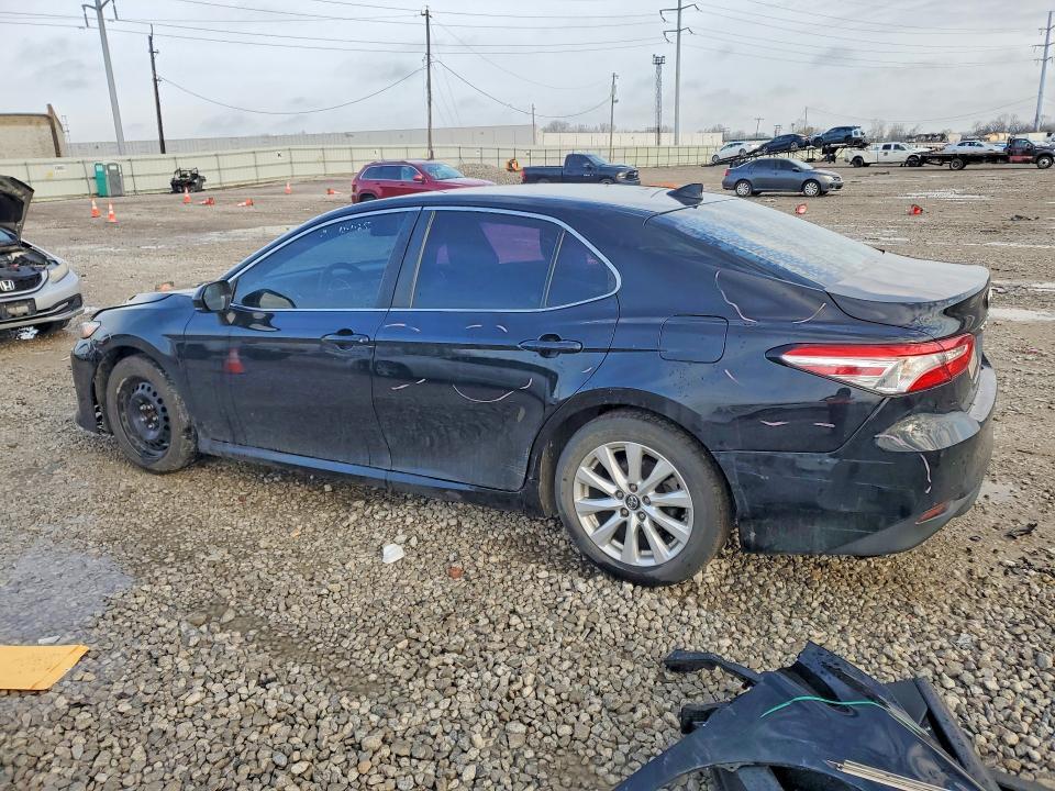 2019 Toyota Camry le