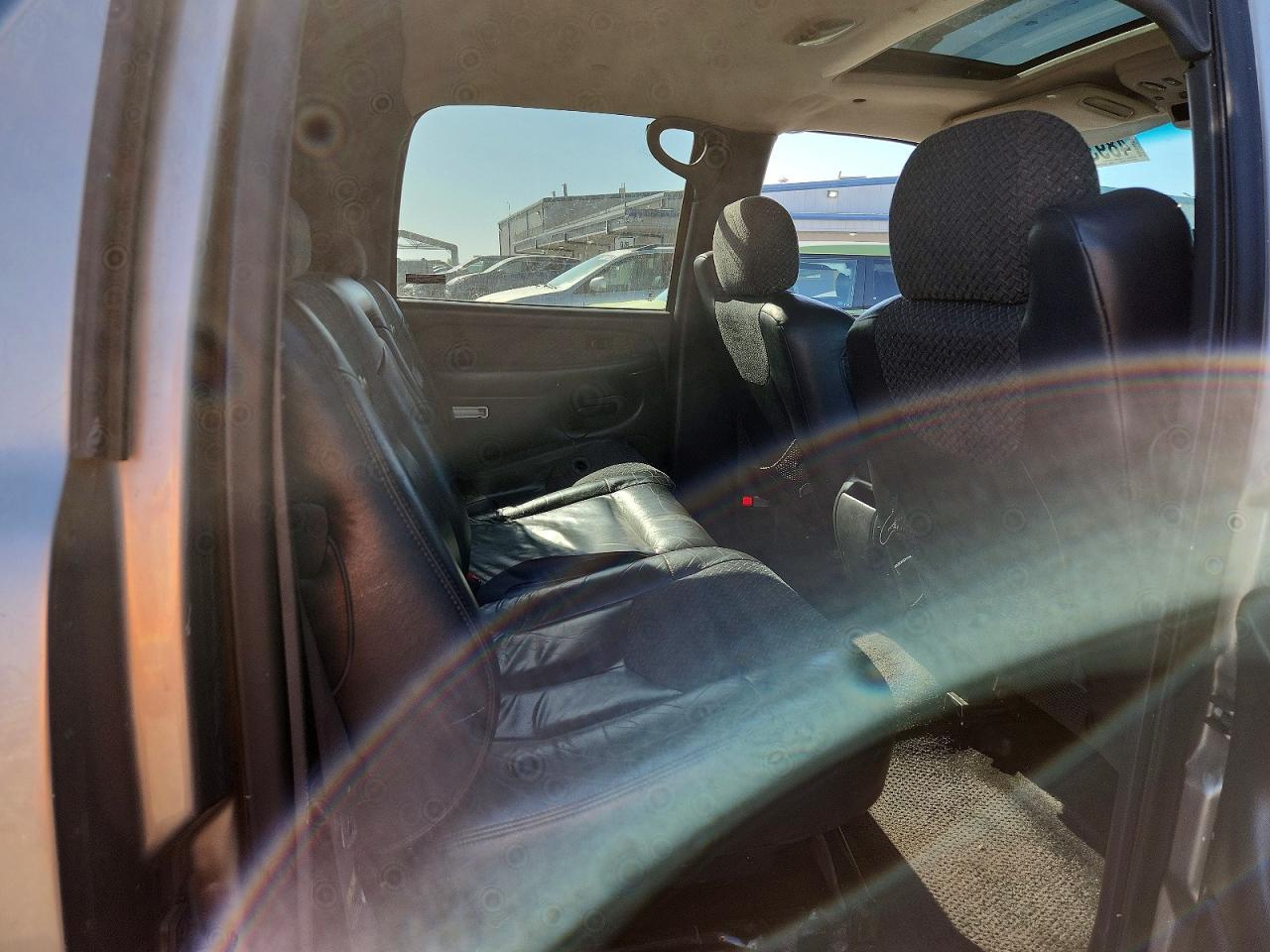 2002 Chevrolet Avalanche C1500