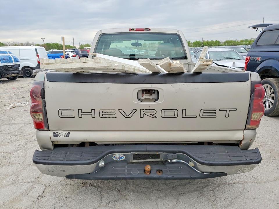 2004 Chevrolet Silverado C1500