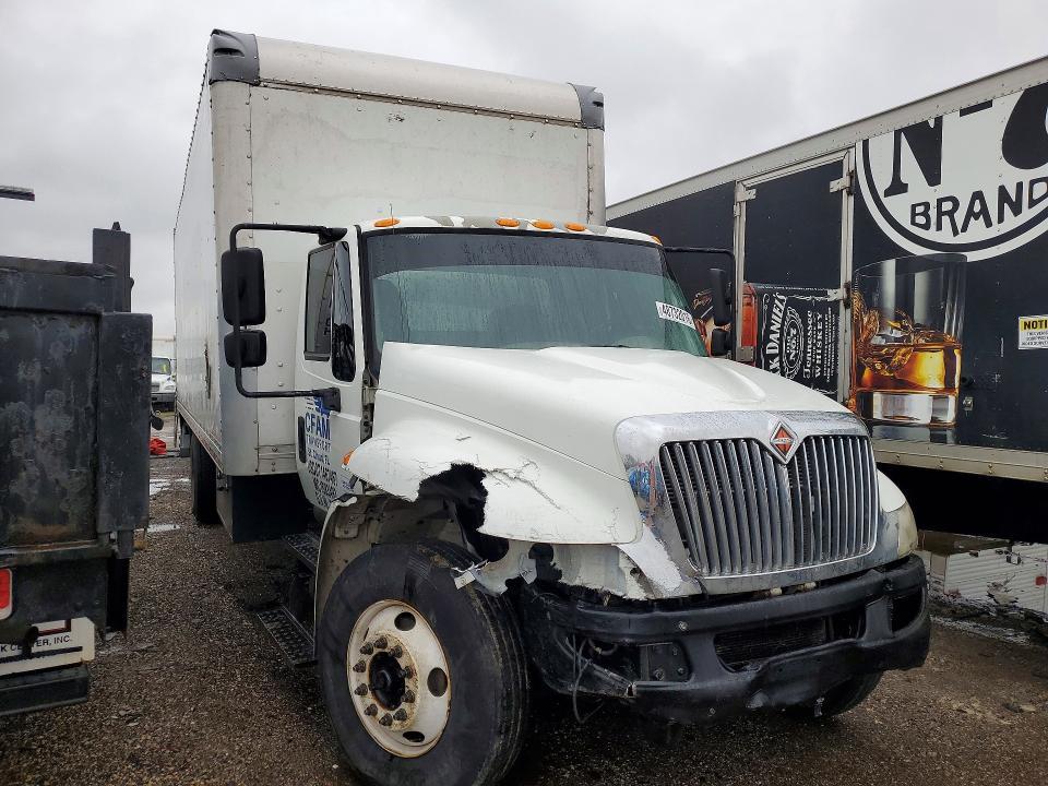 2017 International 4300 BOX Truck