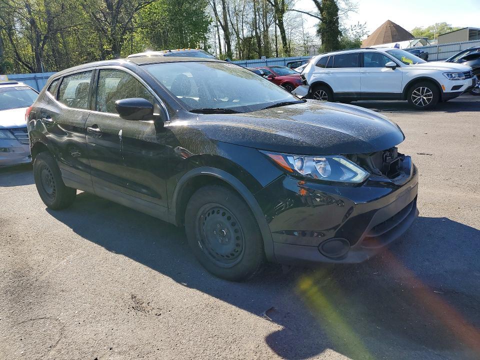 2019 Nissan Rogue Sport s
