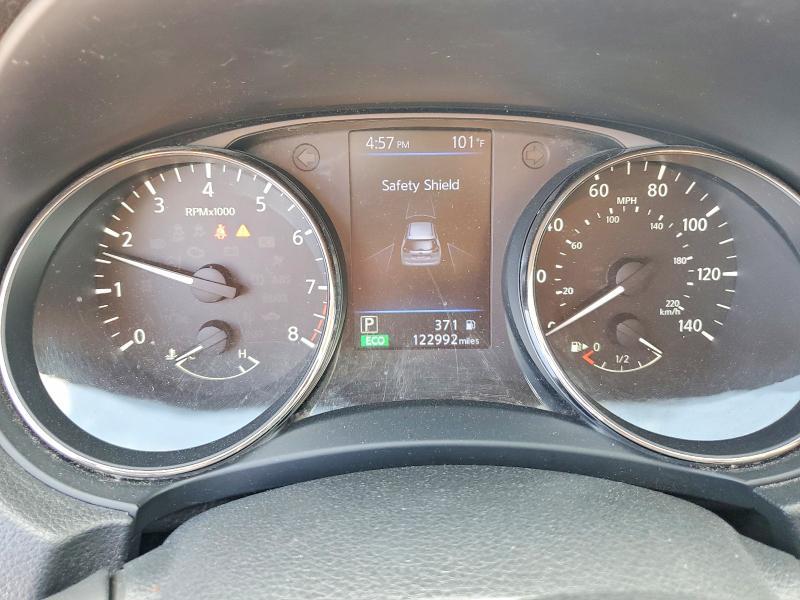 2018 Nissan Rogue sv