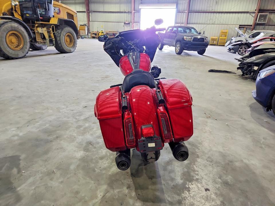 2025 Harley-Davidson Fltrxstse