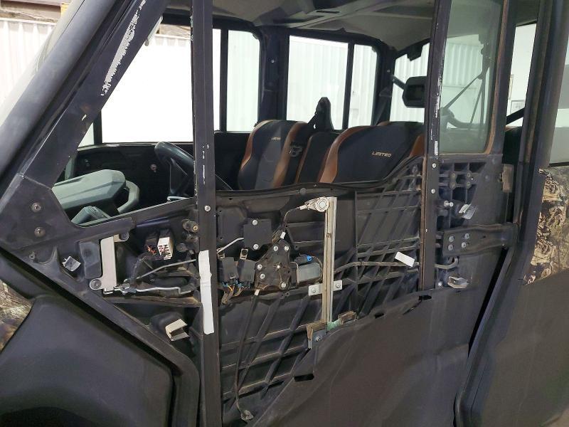 2022 Can-Am Defender Max Utility Vehicle