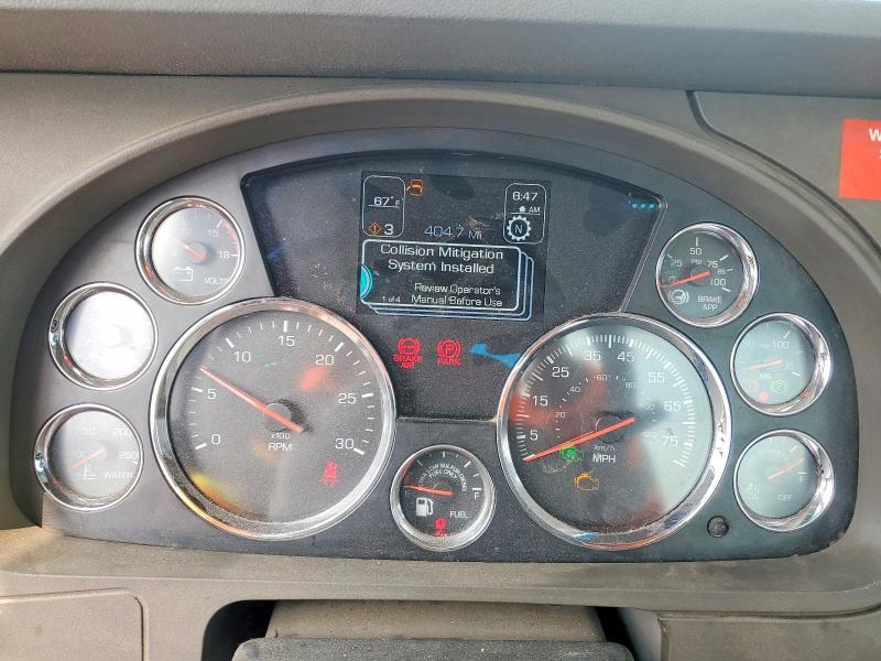 2017 Kenworth T680 Semi Truck