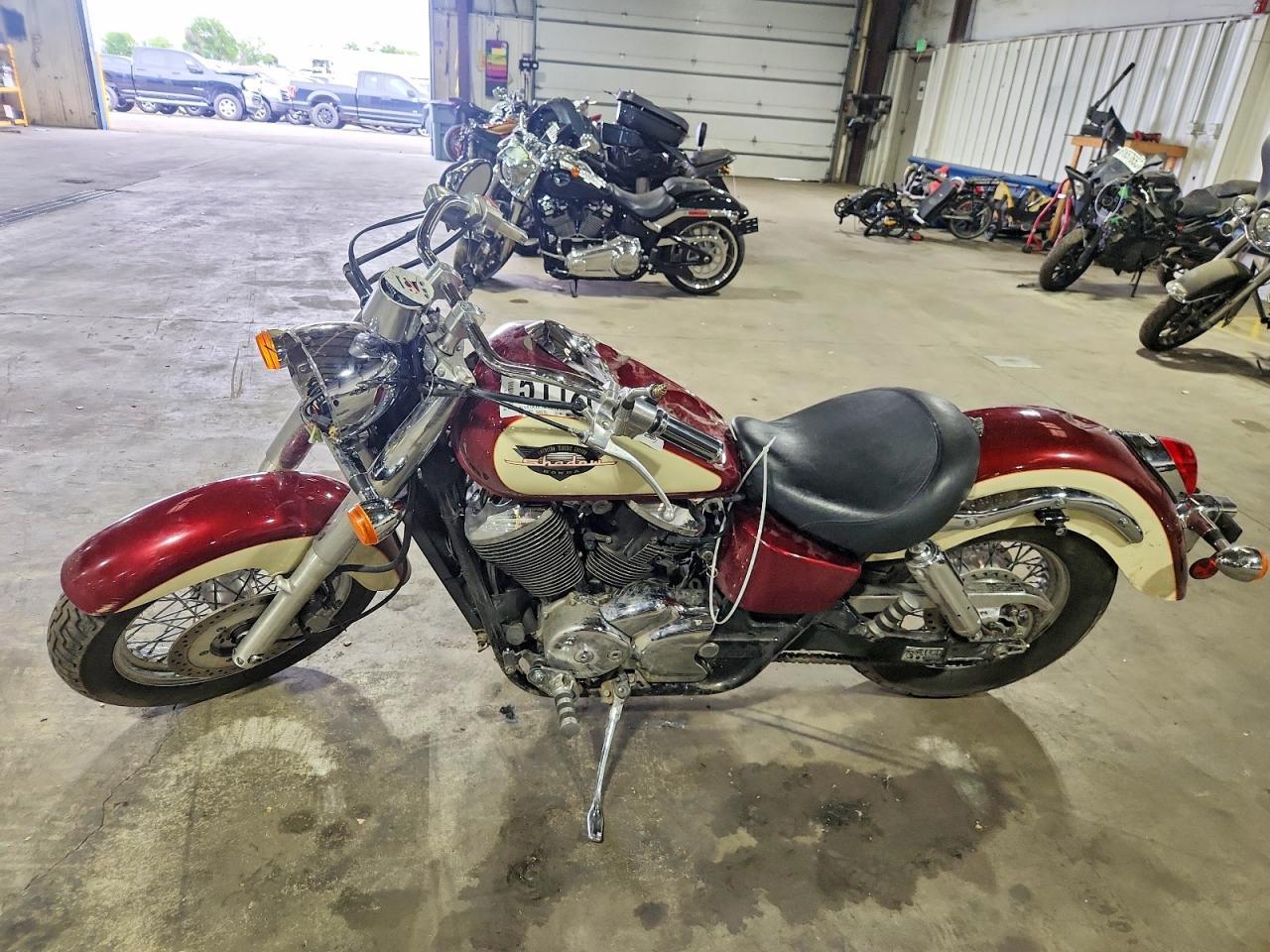 1998 Honda VT750 CD2