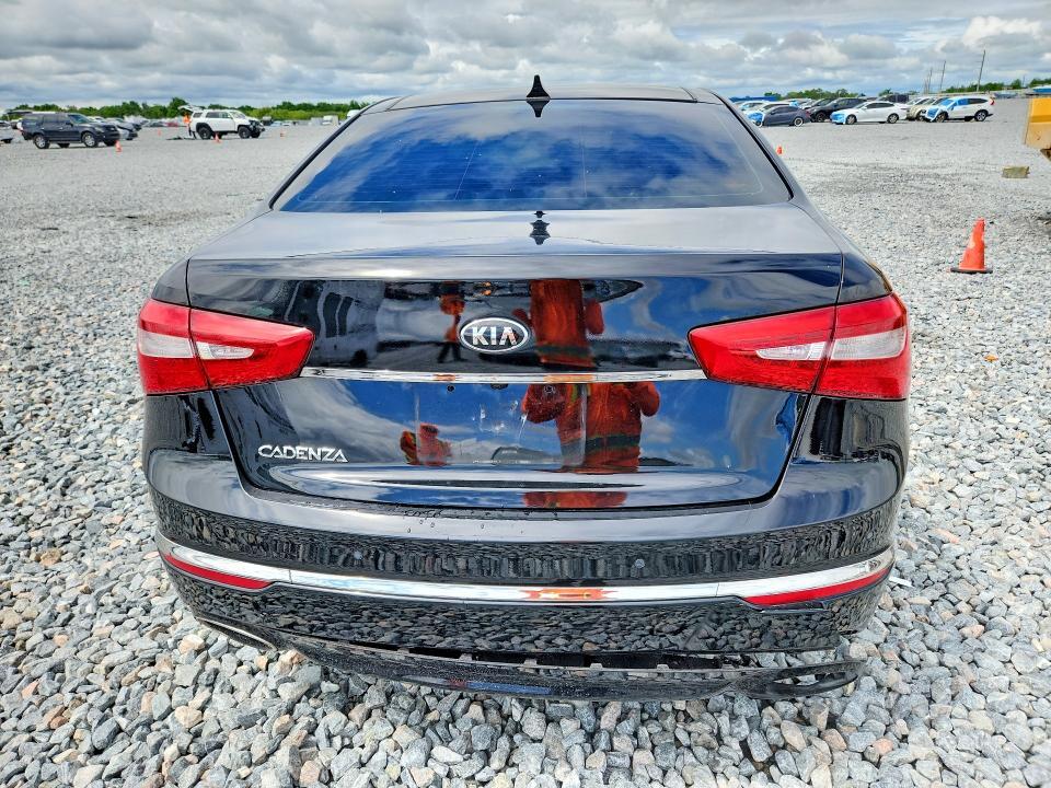 2014 KIA Cadenza Premium