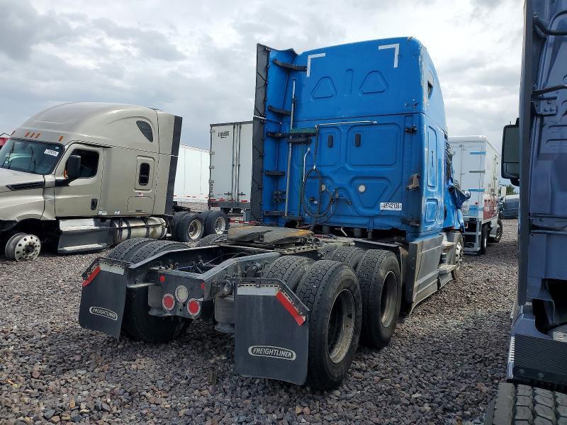 2023 Freightliner Cascadia 126 Semi Truck