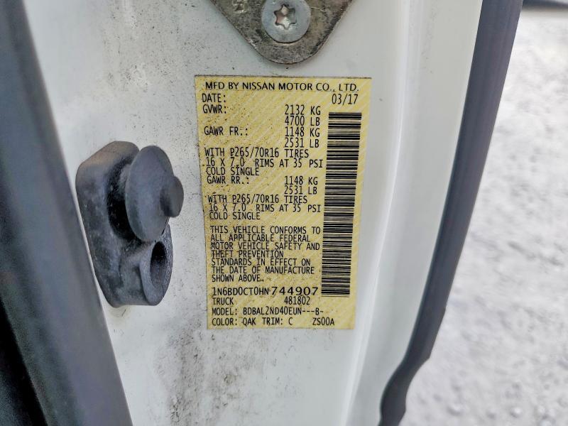 2017 Nissan Frontier s