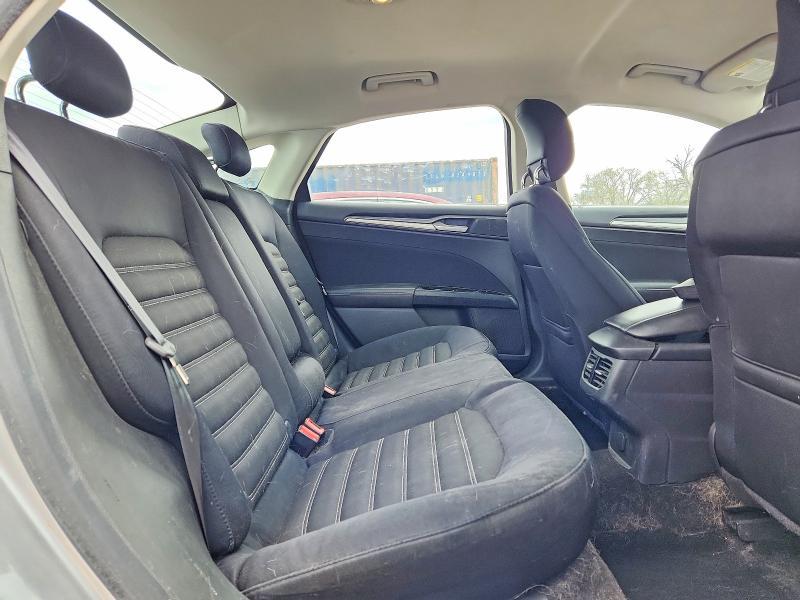 2014 Ford Fusion se