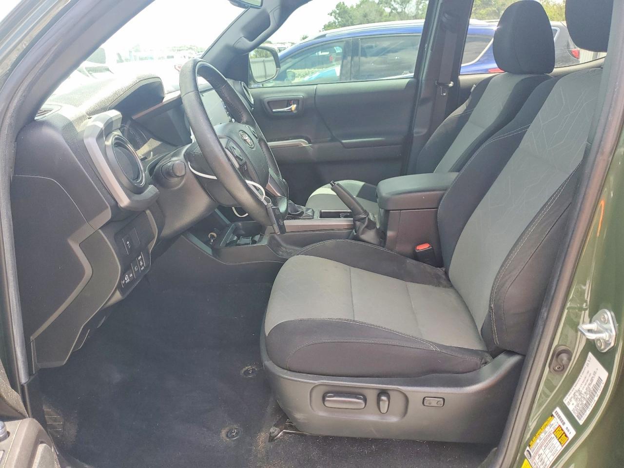 2022 Toyota Tacoma TRD Sport