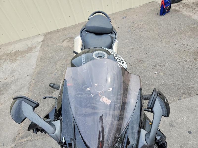 2025 Suzuki GSX1300 RR