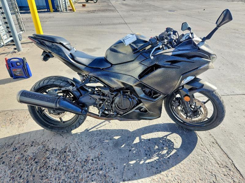2025 Kawasaki EX500 H