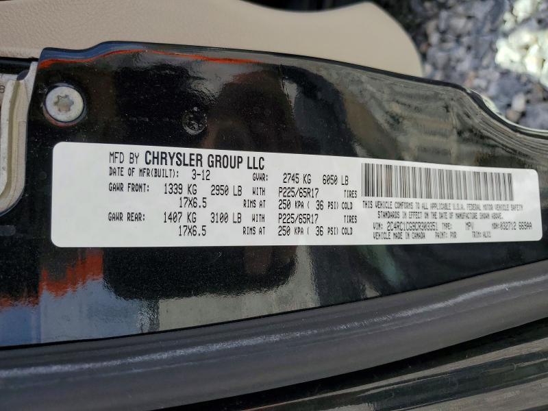 2012 Chrysler Town & Country Touring l