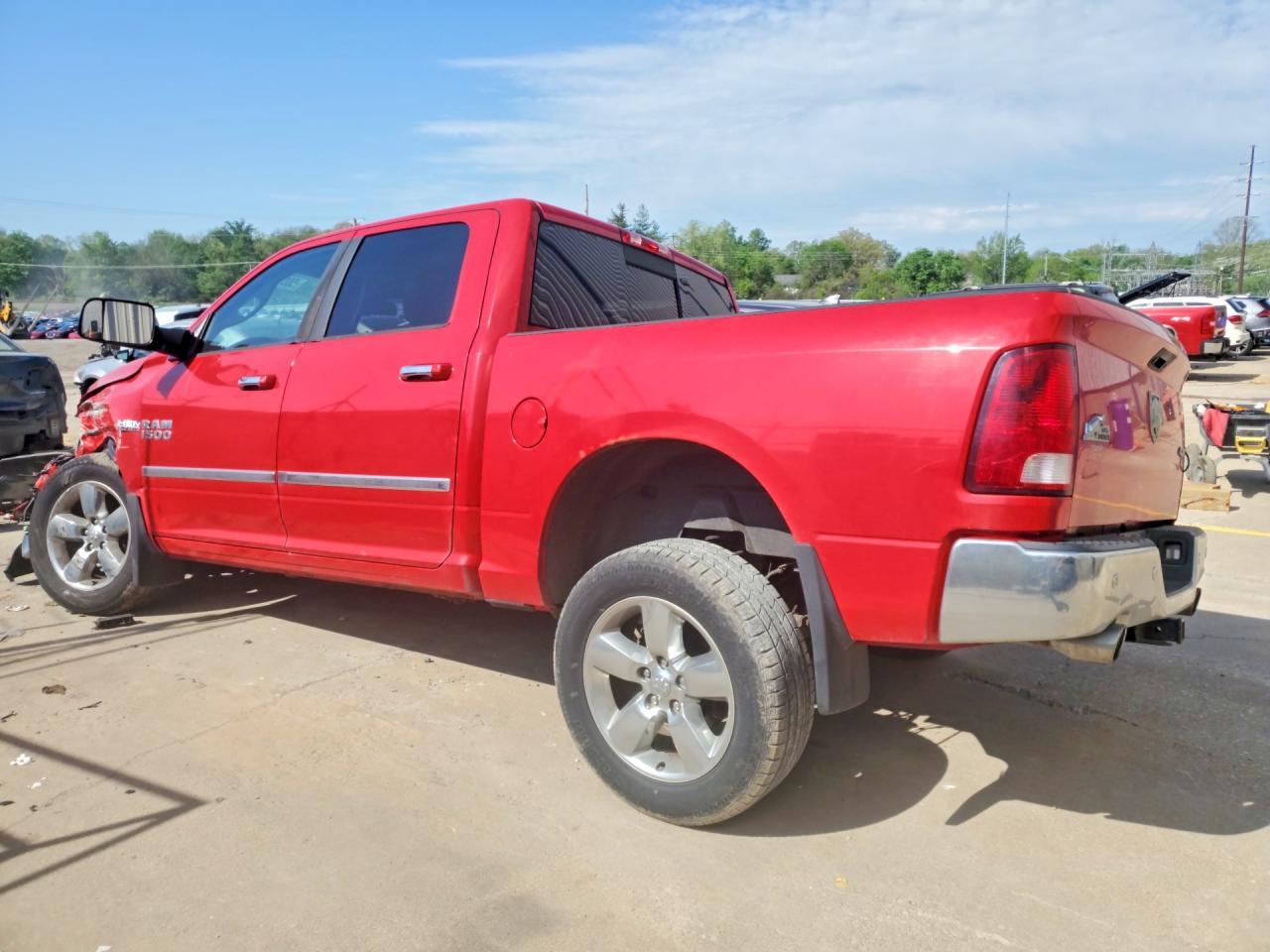 2016 Dodge RAM 1500 SLT