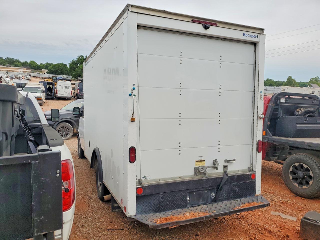 2020 Chevrolet Express Delivery Truck
