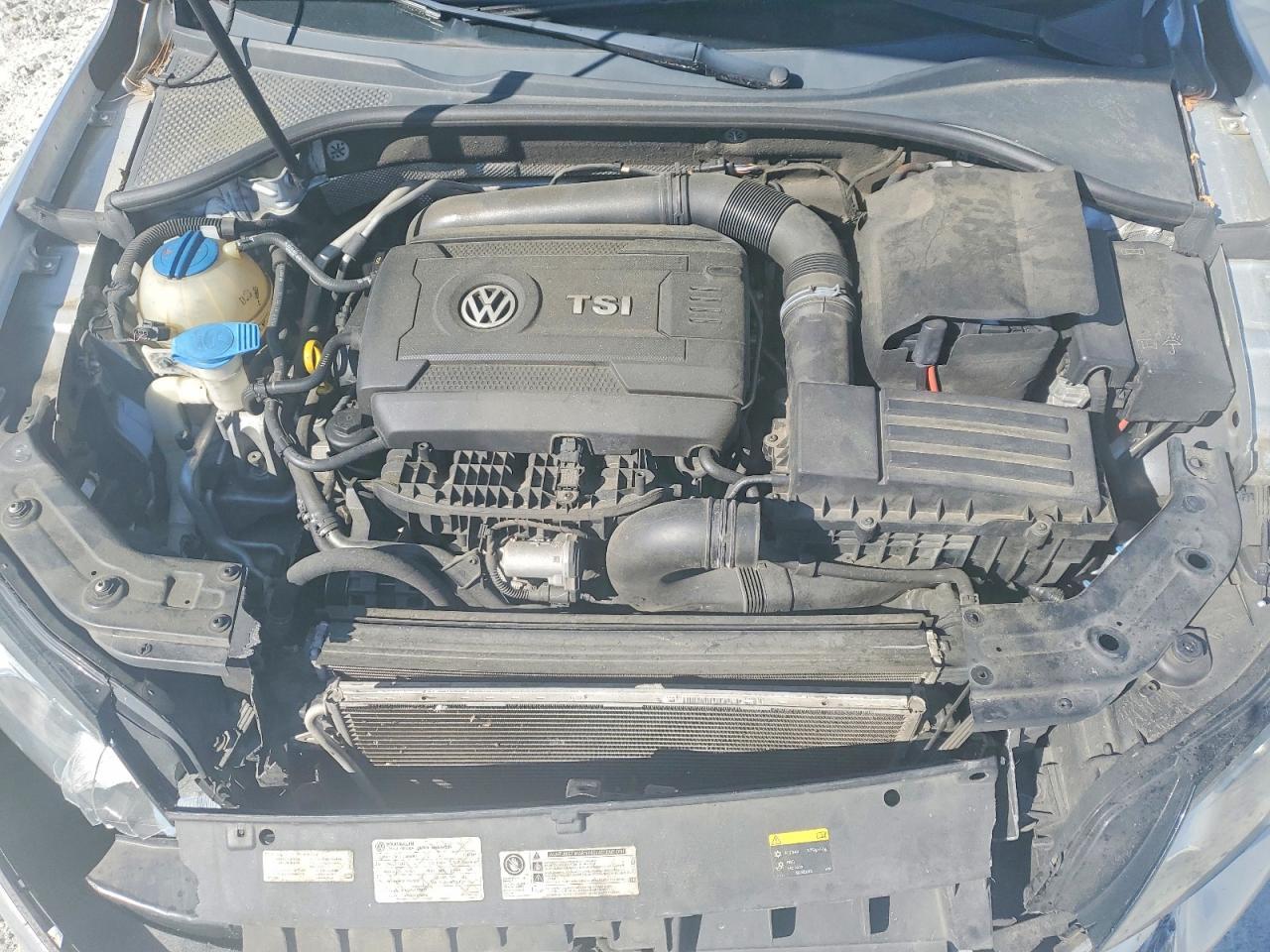 2014 Volkswagen Passat s