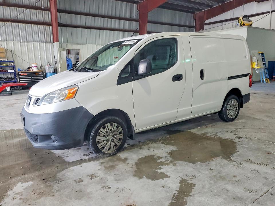2015 Nissan NV200 S