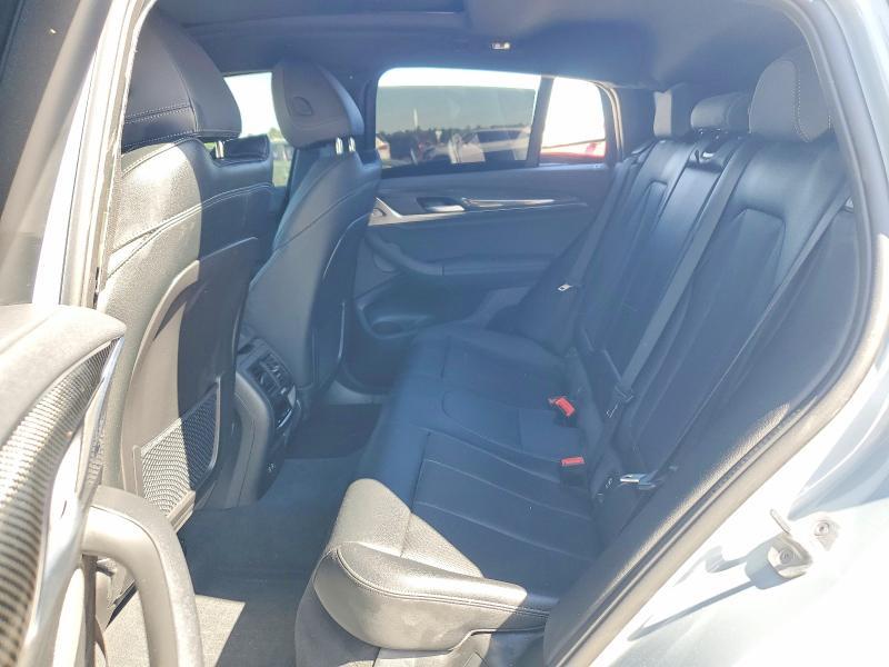 2025 BMW X4 M40i