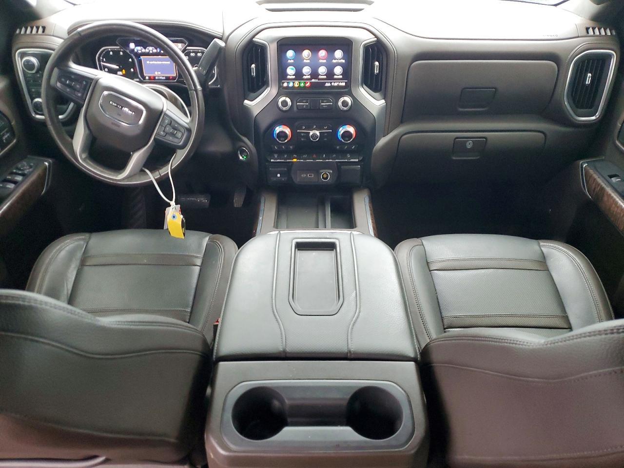 2020 GMC Sierra K2500 Denali