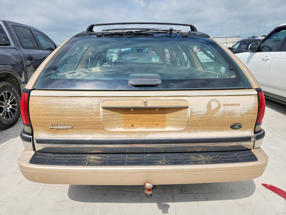 1996 Buick Roadmaster Base