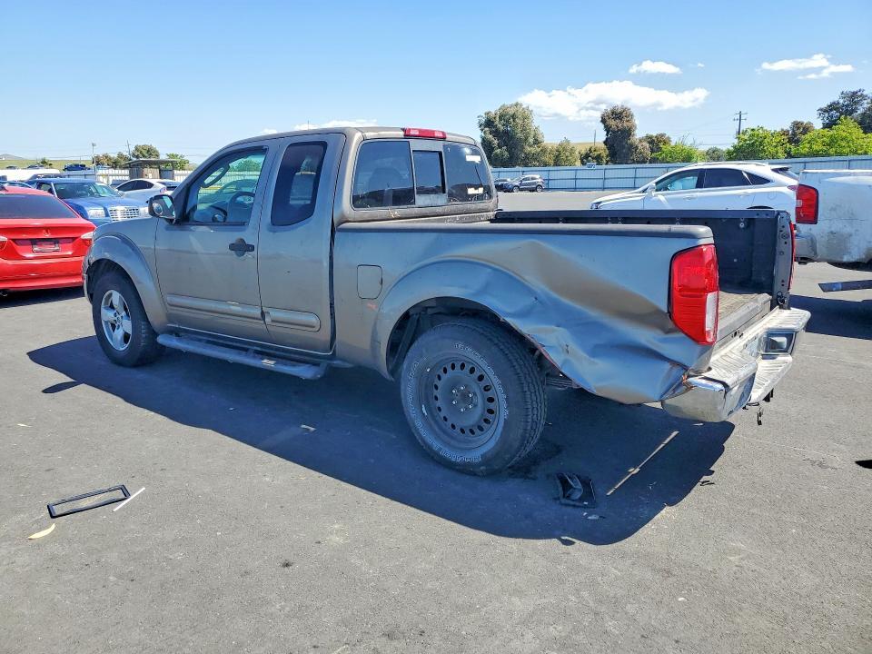 2005 Nissan Frontier SE