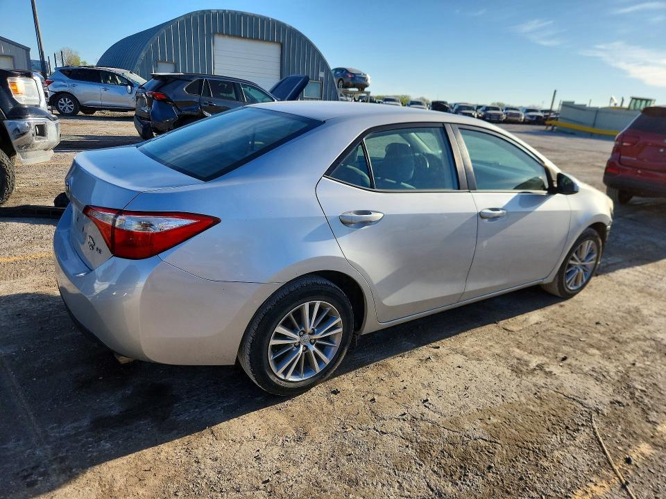 2015 Toyota Corolla le Plus