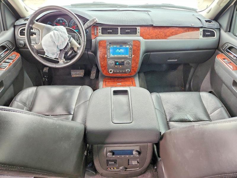 2011 Chevrolet Avalanche LTZ