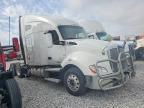 2015 Kenworth T680 Semi Truck