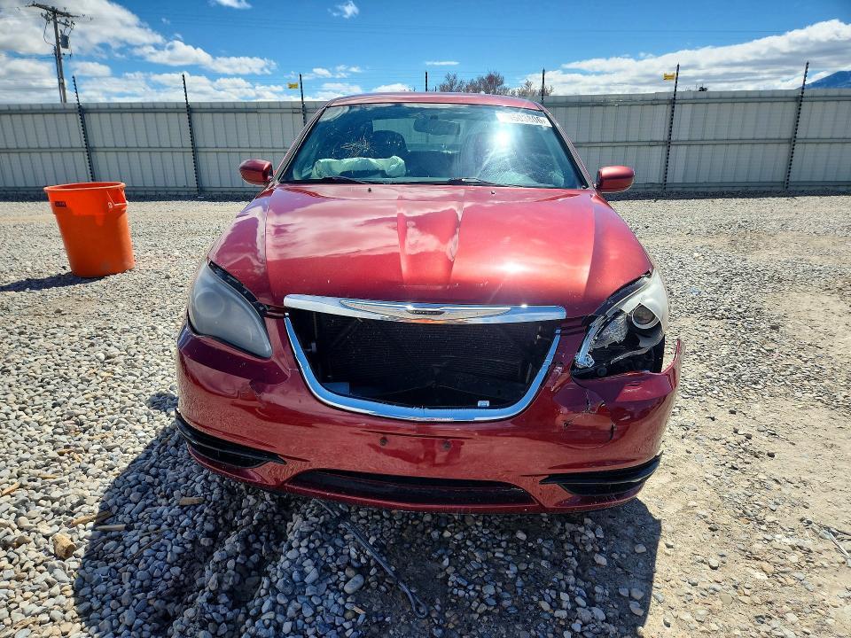 2013 Chrysler 200 Limited