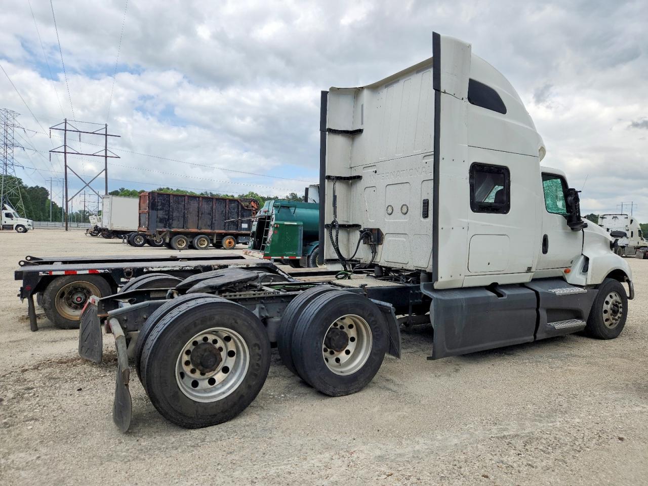 2020 International LT625 Semi Truck